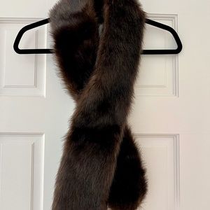 Donna Salyers Fabulous Furs brown faux fur scarf